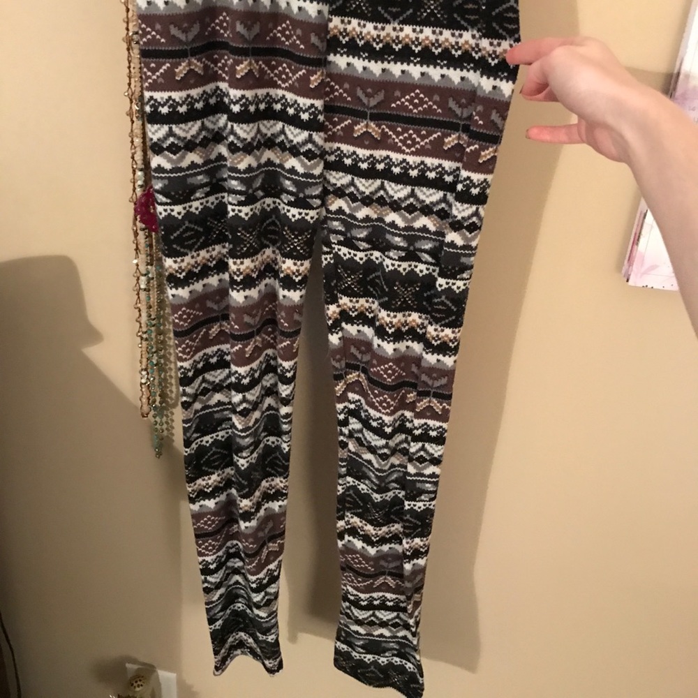 Patterned leggings